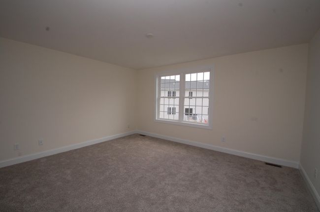 9D - 8 Chesterfield Lane, Condo with 2 bedrooms, 3 bathrooms and null parking in Londonderry NH | Image 11
