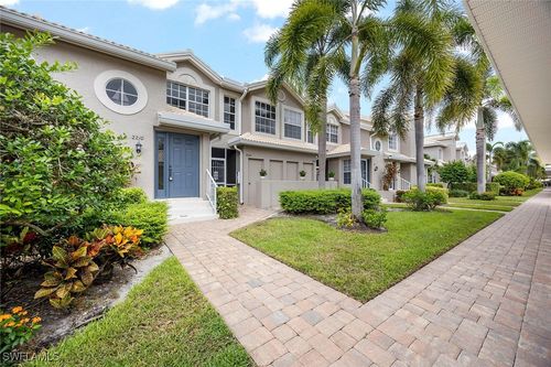 apt-2210-28072 Cavendish Ct, BONITA SPRINGS, FL, 34135-2447 | Card Image