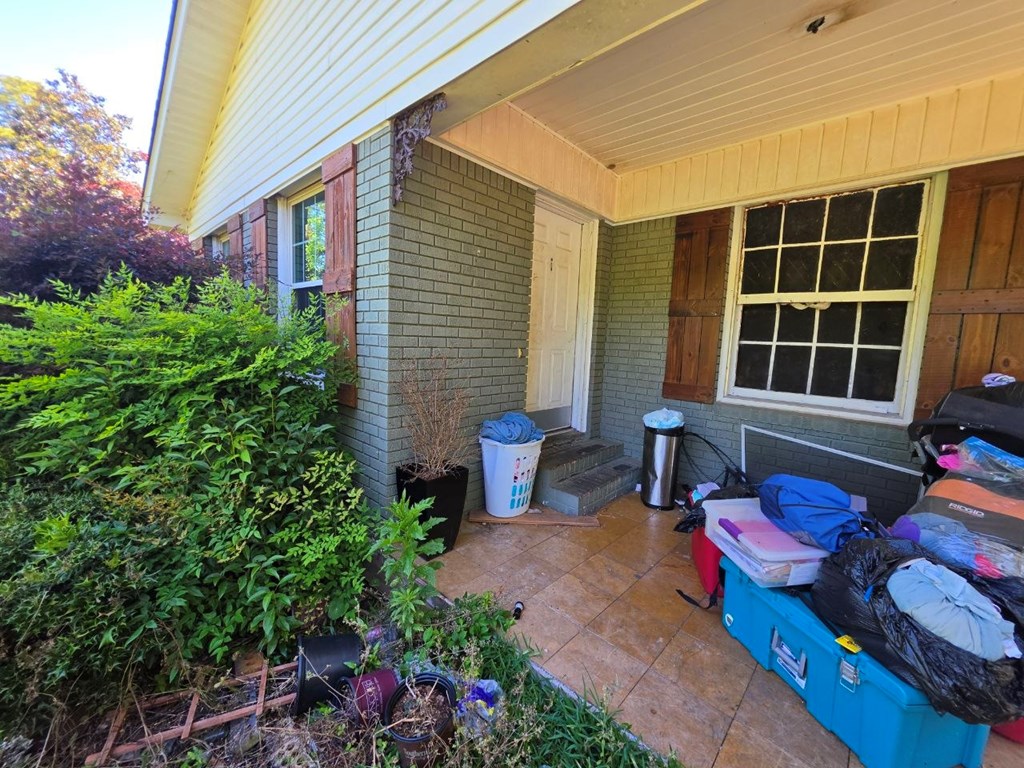 Residential in Loxley 4