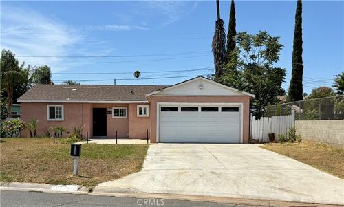 5580 Noble St, Riverside, CA, 92503-2954 | Card Image
