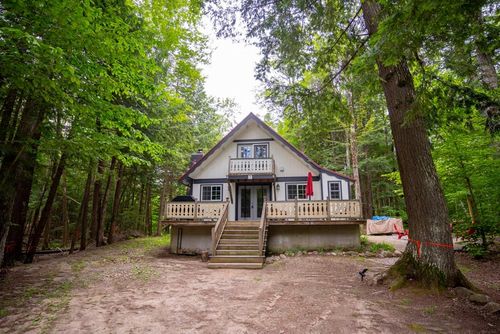 95 Eidelweiss Dr, Madison, NH, 03849-5641 | Card Image