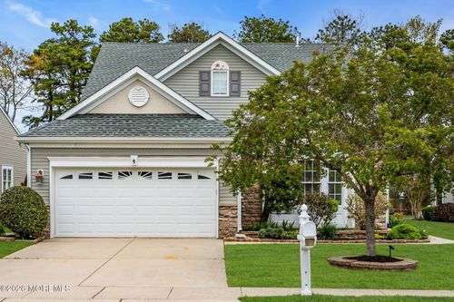 8 Ocean Grove Ln, Waretown, NJ, 08758-2678 | Card Image