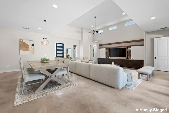 1812 Aggie Ln, House other with 4 bedrooms, 3 bathrooms and 6 parking in Austin TX | Image 9