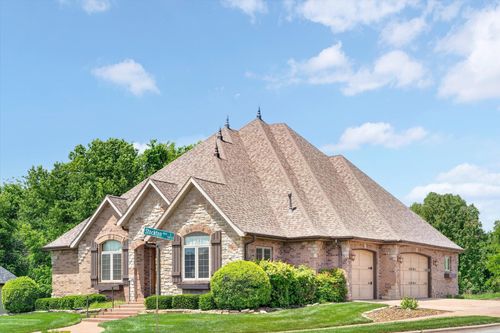 1369 E Anthony Street E, Springfield, MO, 65804 | Card Image