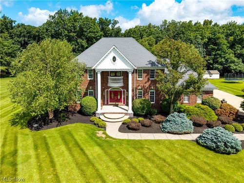 6232 Oak Point Ests, Lorain, OH, 44053-1870 | Card Image