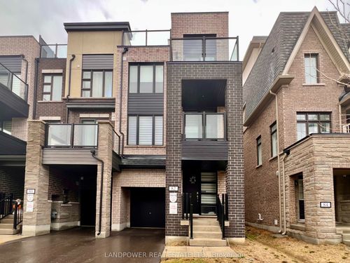 82 William Shearn Crescent, Markham, ON, L6C3J4 | Card Image