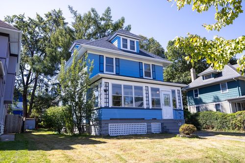 209 Alameda St, Rochester, NY, 14613-1422 | Card Image