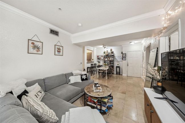 Living & Dining | Image 7