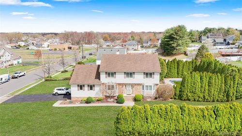 415 Spotswood Englishtown Rd, MONROE TOWNSHIP, NJ, 08831-8591 | Card Image