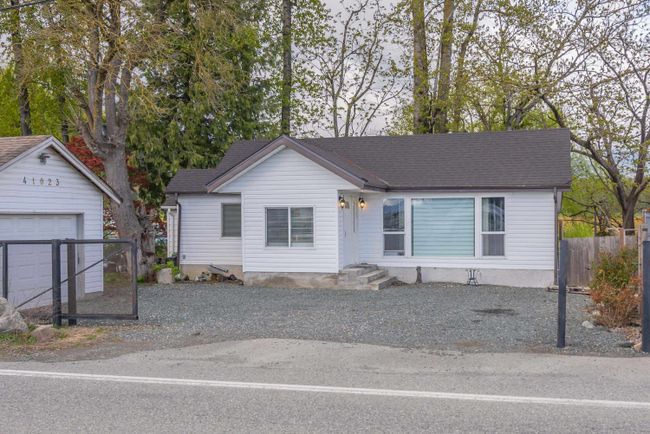 41023 Yale Road, House other with 2 bedrooms, 1 bathrooms and 10 parking in Chilliwack BC | Image 1