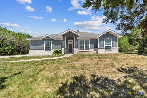614 S Wheat Rd, Belton, TX, 76513-7689 | Card Image