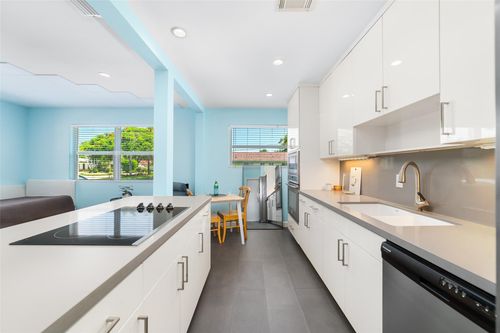 apt-102-2591 Ne 55th Ct, Fort Lauderdale, FL, 33308-3333 | Card Image
