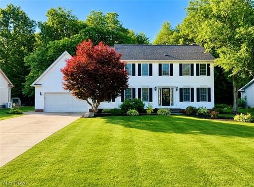 3024 Fallehn Dr, Cortland, OH, 44410-9233 | Card Image
