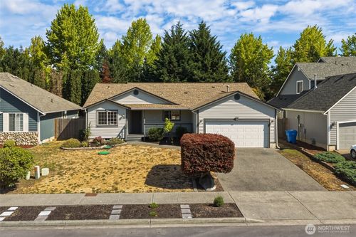 8628 Sebastian Dr Ne, Lacey, WA, 98516-7130 | Card Image