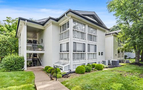 158-395 Redding Rd, Lexington, KY, 40517-2369 | Card Image