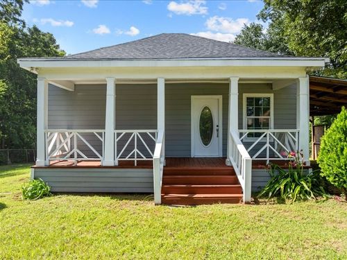 805 W Green St, Palestine, TX, 75801-7423 | Card Image