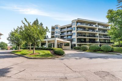 502 - 1818 Cherryhill Rd, Condo with 3 bedrooms, 3 bathrooms and 1 parking in Peterborough ON | Image 2