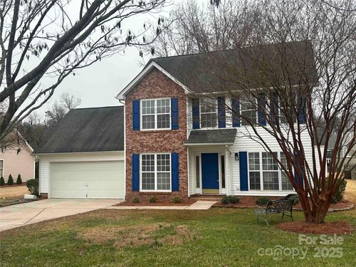 8106 Castlemaine Dr, Matthews, NC, 28104-1439 | Card Image