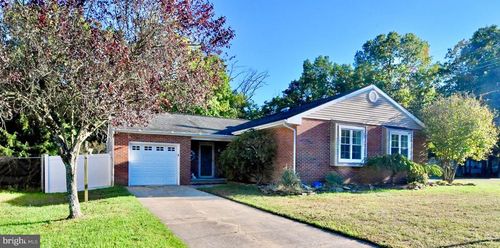 2 Elizabeth Pl, SICKLERVILLE, NJ, 08081-9519 | Card Image