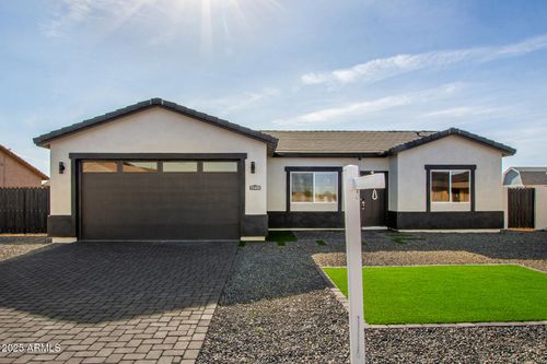 11405 W Madero Dr, Arizona City, AZ, 85123-6454 | Card Image