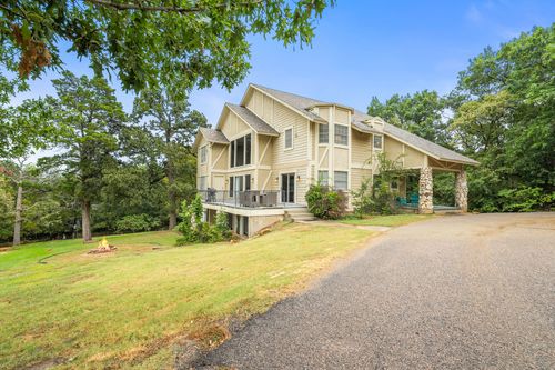 664 Lakepoint Loop, Pottsboro, TX, 75076-4646 | Card Image