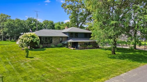 10798 Bunker Dr, DeMotte, IN, 46310-8218 | Card Image