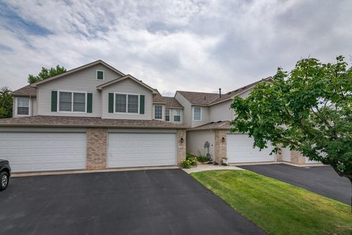 16767 39th Ave N, Plymouth, MN, 55446-3386 | Card Image