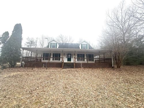 108 Park Rd, Livingston, TN, 38570-6217 | Card Image