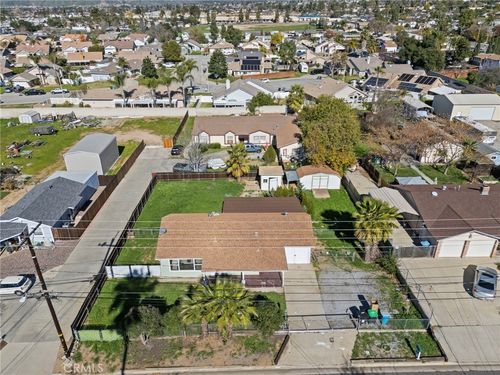 340 W Avenue L, Calimesa, CA, 92320-1226 | Card Image