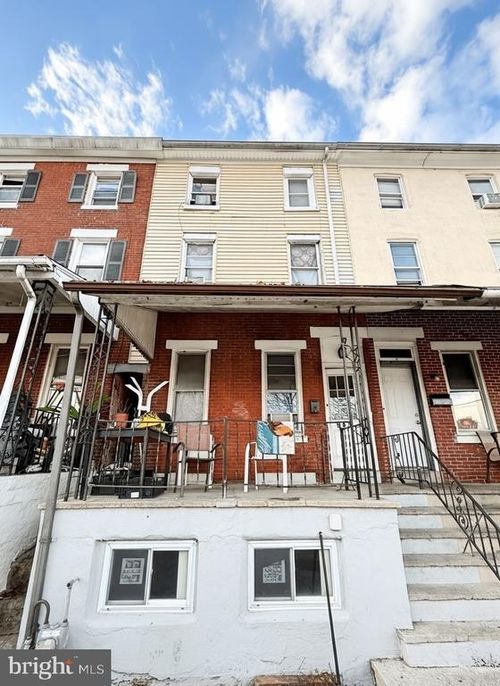 543 Corson St, NORRISTOWN, PA, 19401-4633 | Card Image