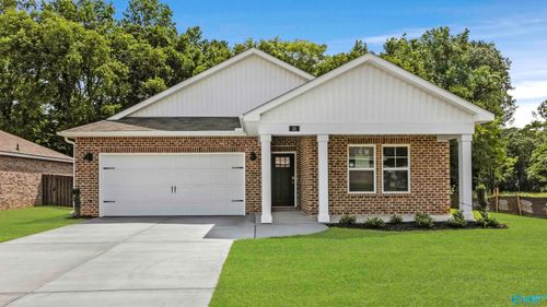 31 Clark Trl, Scottsboro, AL, 35769-3914 | Card Image