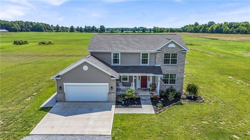 18315 Gifford Rd, Wellington, OH, 44090-8909 | Card Image