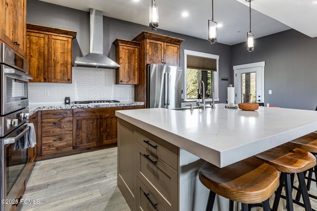 10352 N Sightline Cir, House other with 4 bedrooms, 4 bathrooms and null parking in Hideout UT | Image 13