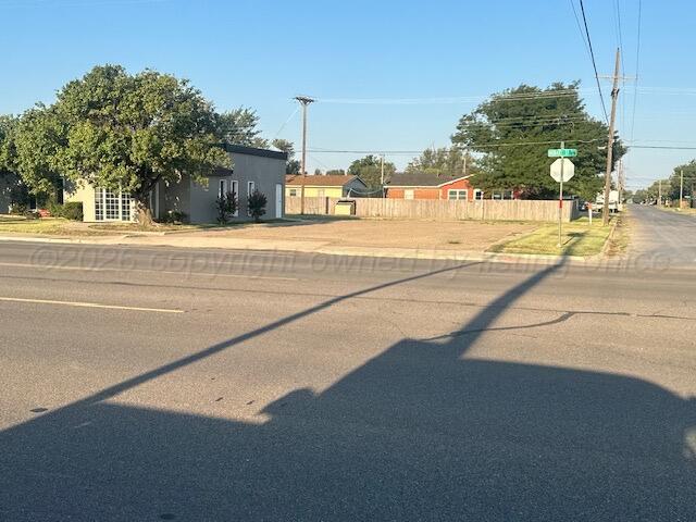 Commercial Sale in Pampa 4