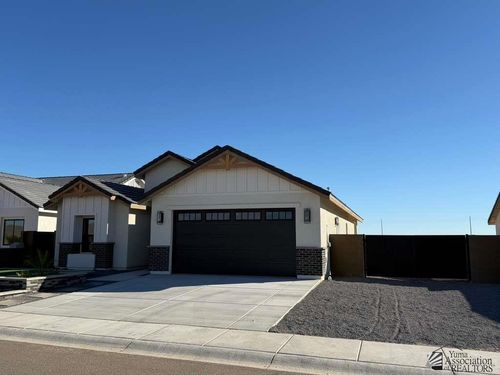 10811 E 46th Pl, Yuma, AZ, 85367-5016 | Card Image