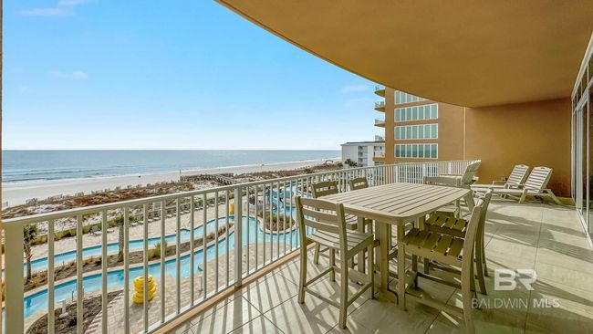 Balcony | Image 15