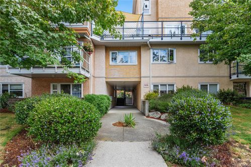 201-908 Brock Ave, Langford, BC, V9B2X5 | Card Image