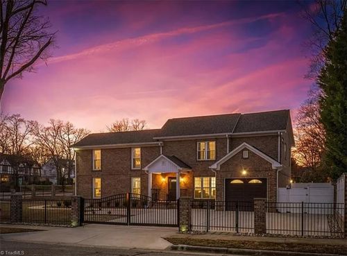 1700 W Market St, Greensboro, NC, 27403-1711 | Card Image