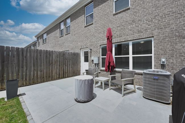 2004 Hardwick Ln, Townhouse with 3 bedrooms, 3 bathrooms and 2 parking in Gallatin TN | Image 5