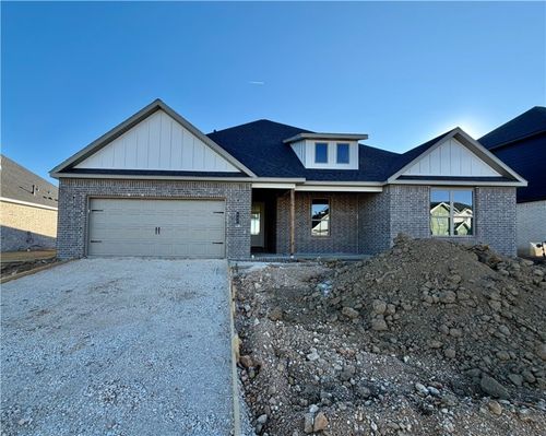 663 Primitivo Avenue, Tontitown, AR, 72762 | Card Image