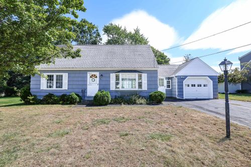 16 Briand Drive, Nashua, NH, 03063 | Card Image