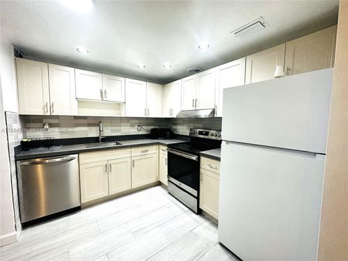 apt-205-1501 S Ocean Dr, Hollywood, FL, 33019-2319 | Card Image