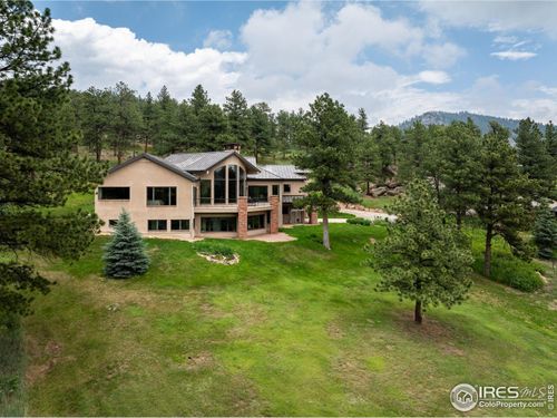 95 Rowell Dr, Lyons, CO, 80540-8366 | Card Image
