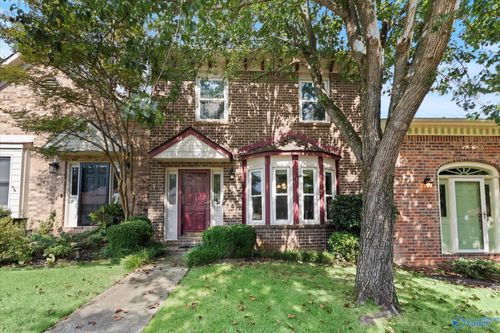 255 W Lake Cir, Madison, AL, 35758-7931 | Card Image