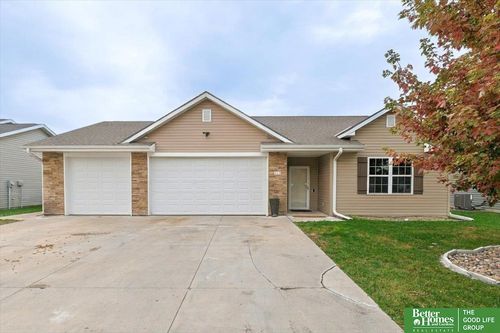 111 Wallace Avenue, Council Bluffs, IA, 51501 | Card Image