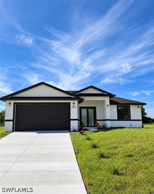 2057 S Montana Cir, Labelle, FL, 33935-5356 | Card Image