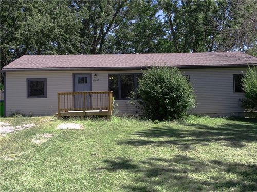 17417 S Benton Dr, Belton, MO, 64012-2810 | Card Image