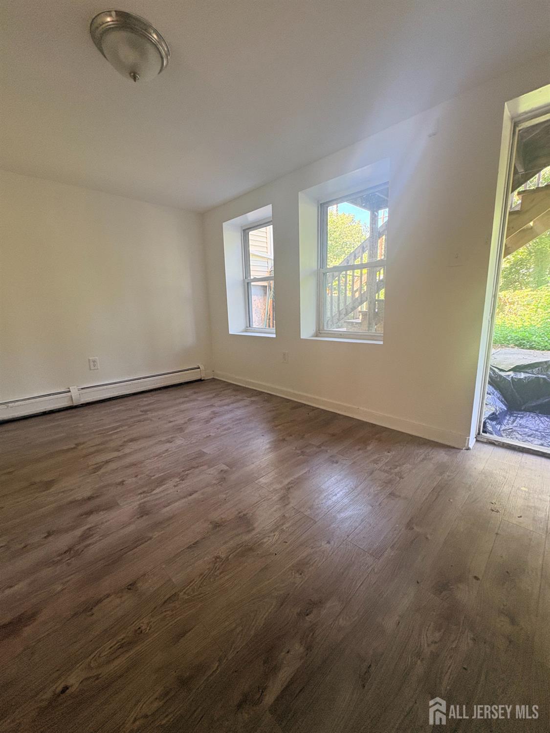 Residential Lease in Perth Amboy 5