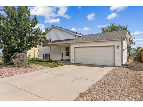 3820 Riverside Pkwy, Evans, CO, 80620-2802 | Card Image
