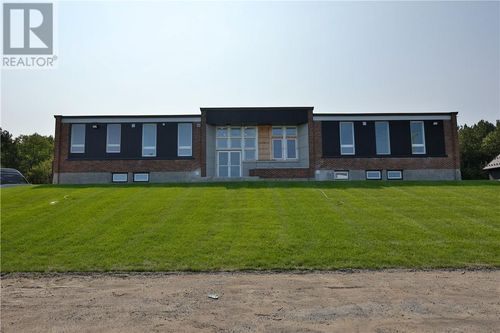 102-5 Westview Cres, Lively, ON, P3Y1B7 | Card Image